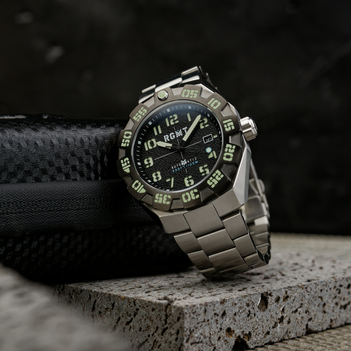 MIDNIGHT BLACK