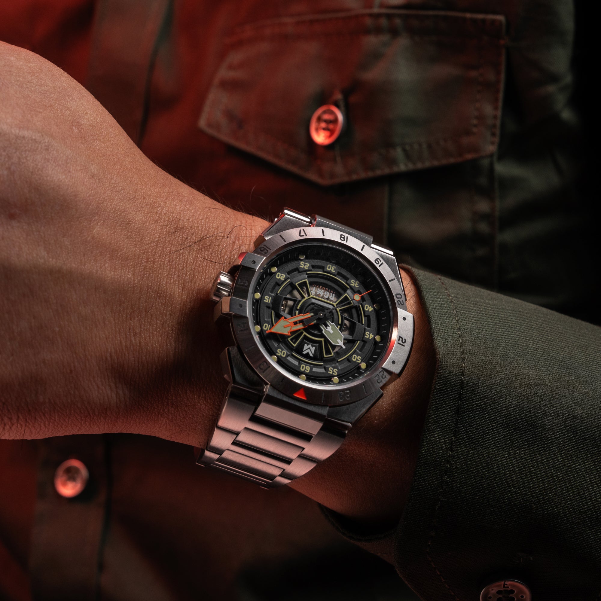Comsat Black